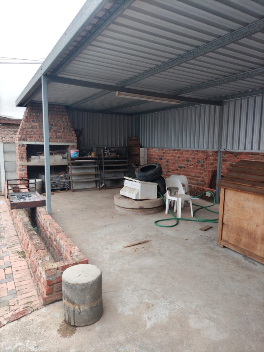 4 Bedroom Property for Sale in Retief Eastern Cape